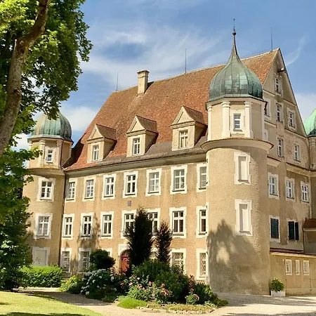 Daire Schloss Huerbel Rosengarten - *