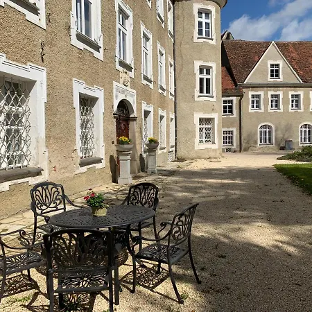 Schloss Huerbel Rosengarten - *
